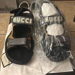 AUTHENTIC GUCCI MENS SANDALS